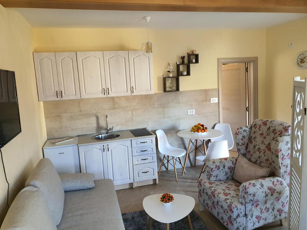 Village House Dunja Virpazar Eksteriør billede